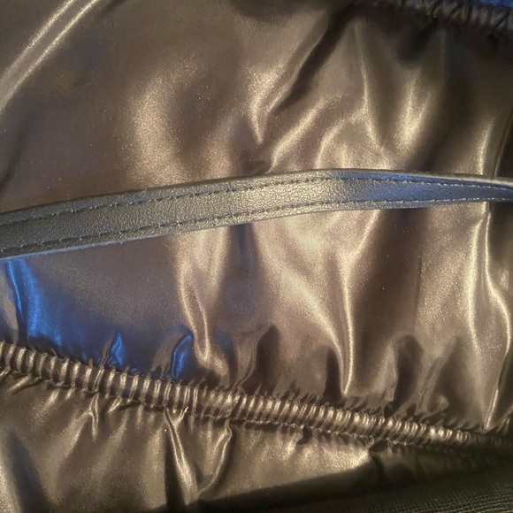 Bebe crossbody wallet - Picture 11 of 13